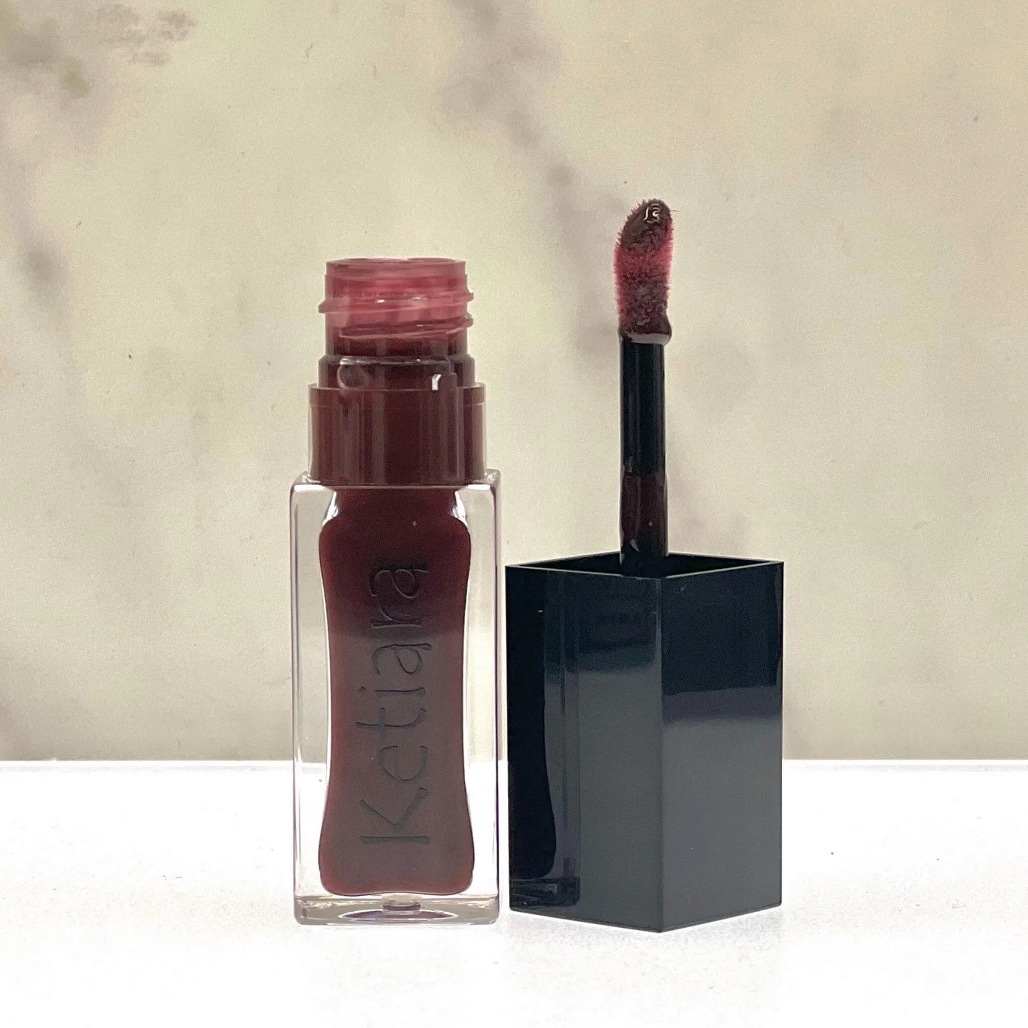 Sheer Wine Red Moisturizing Lip Oil Infused with Hyaluronic Acid